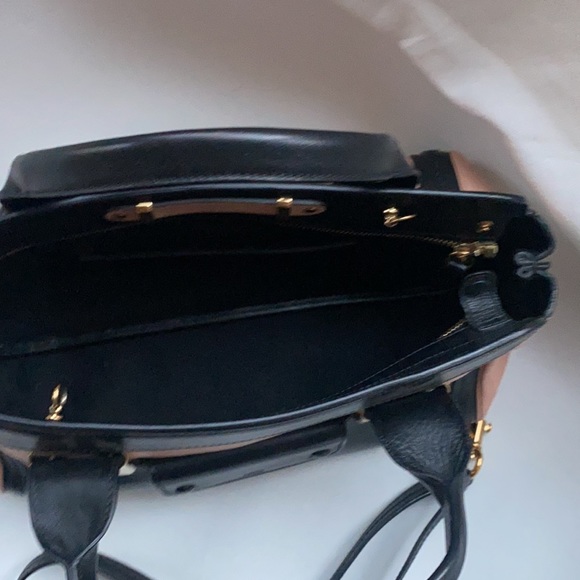 Handbag - Picture 9 of 10